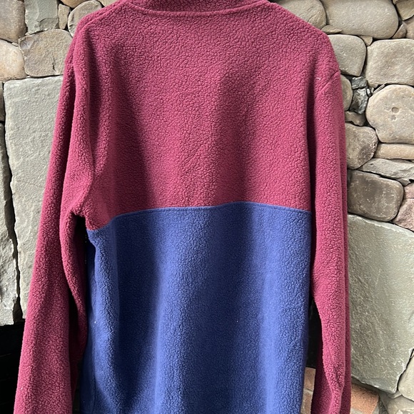 Vinyard Vines 1/4 zip. Like new! - Picture 5 of 5